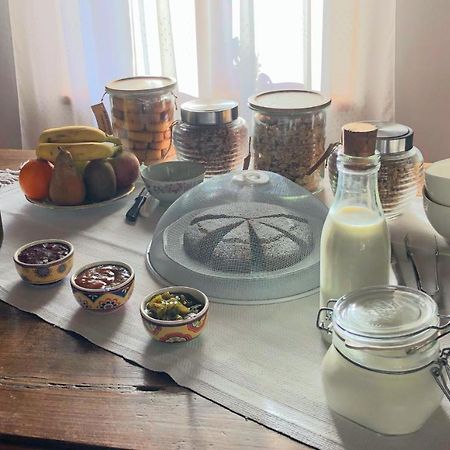 Truffle'N'Bed Bed & Breakfast San Giovanni d'Asso Bagian luar foto