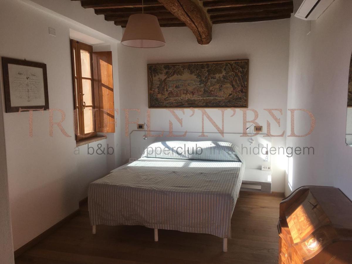 Truffle'N'Bed Bed & Breakfast San Giovanni d'Asso Bagian luar foto